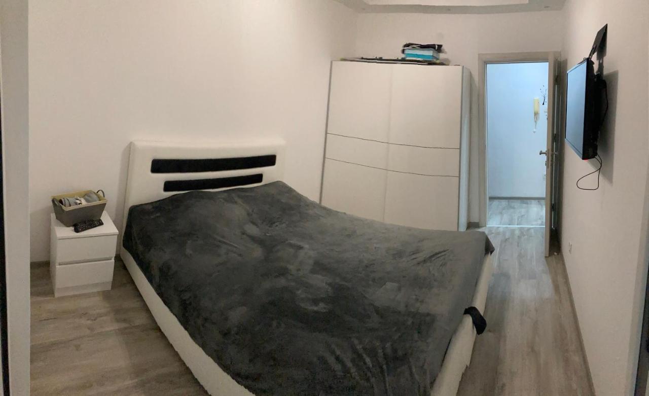Apartamento Stan Na Dan Bogdan Podgorica Exterior foto