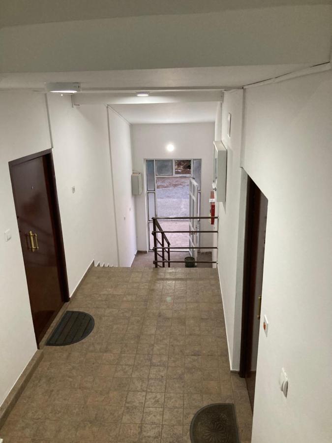 Apartamento Stan Na Dan Bogdan Podgorica Exterior foto
